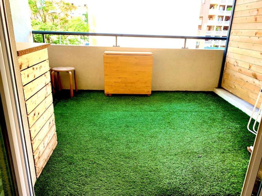 Marseille 60 M2 Terrasse Et Parking Apartment Luaran gambar